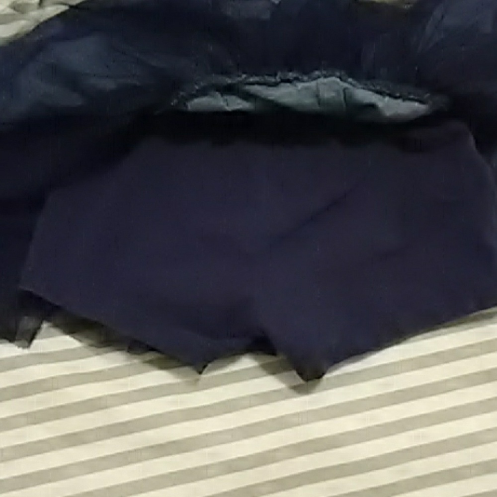 Short - Picture 4 of 5